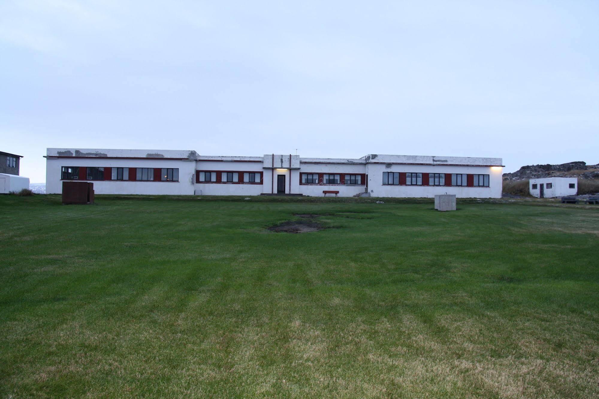 Reykjanes Hostel Exterior photo